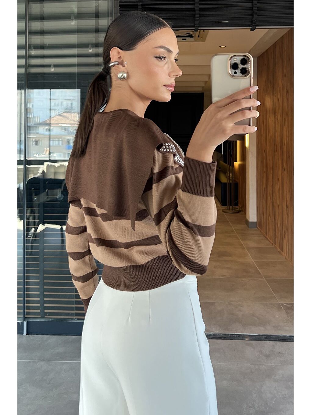 Kahverengi Yaka Detaylı Çizgili Triko Hırka (s,m,l Uyumludur)-2