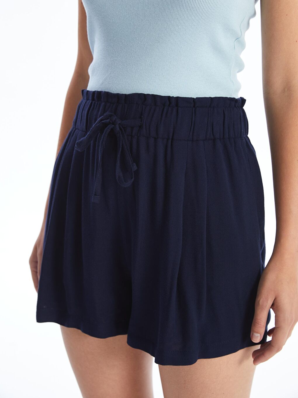Lacivert Viskon Plili Kadın Şort Bg142-1