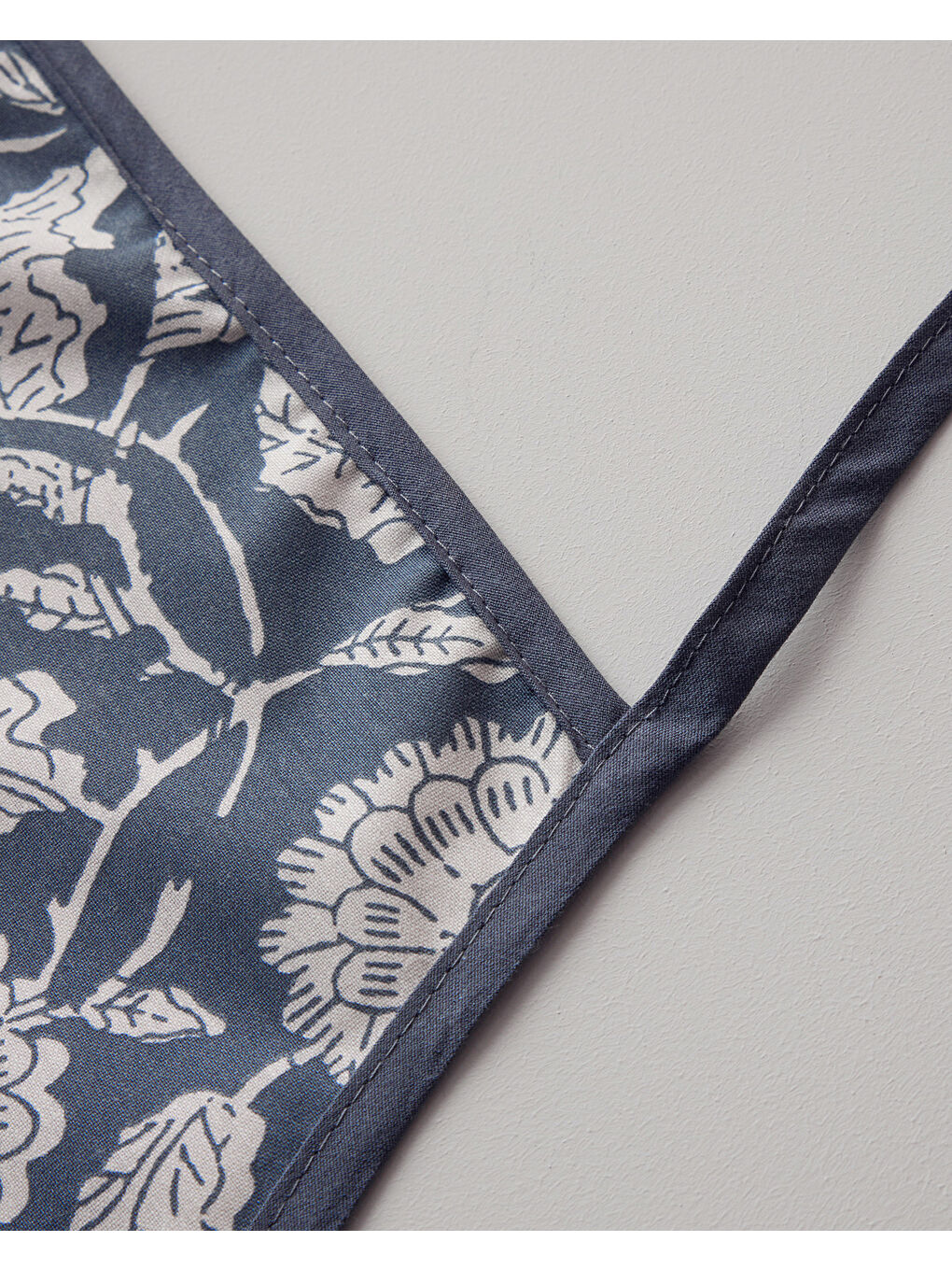 Lenna Pamuk Polyester Su Geçirmez Mutfak Önlüğü 60x75 cm Lacivert-1