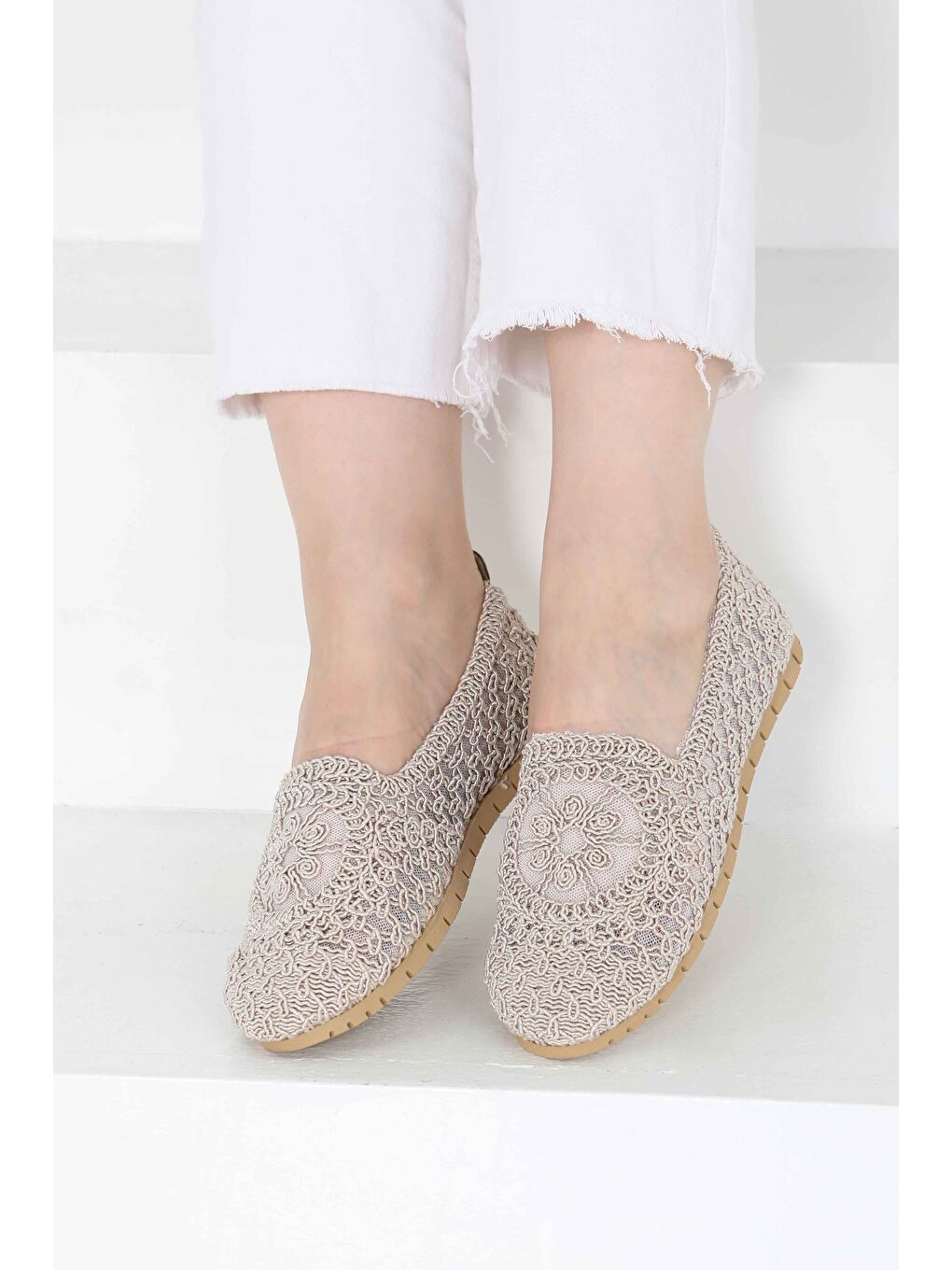 Ekru Kadın Krem Örgülü Babet - 27240-2
