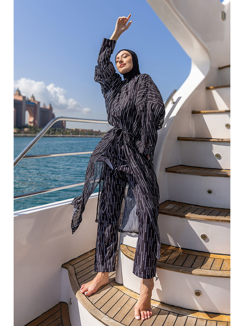 Siyah Tesettür Mayo Üzerine Tek Kaftan Kimono Pareo RP006 Yasmin