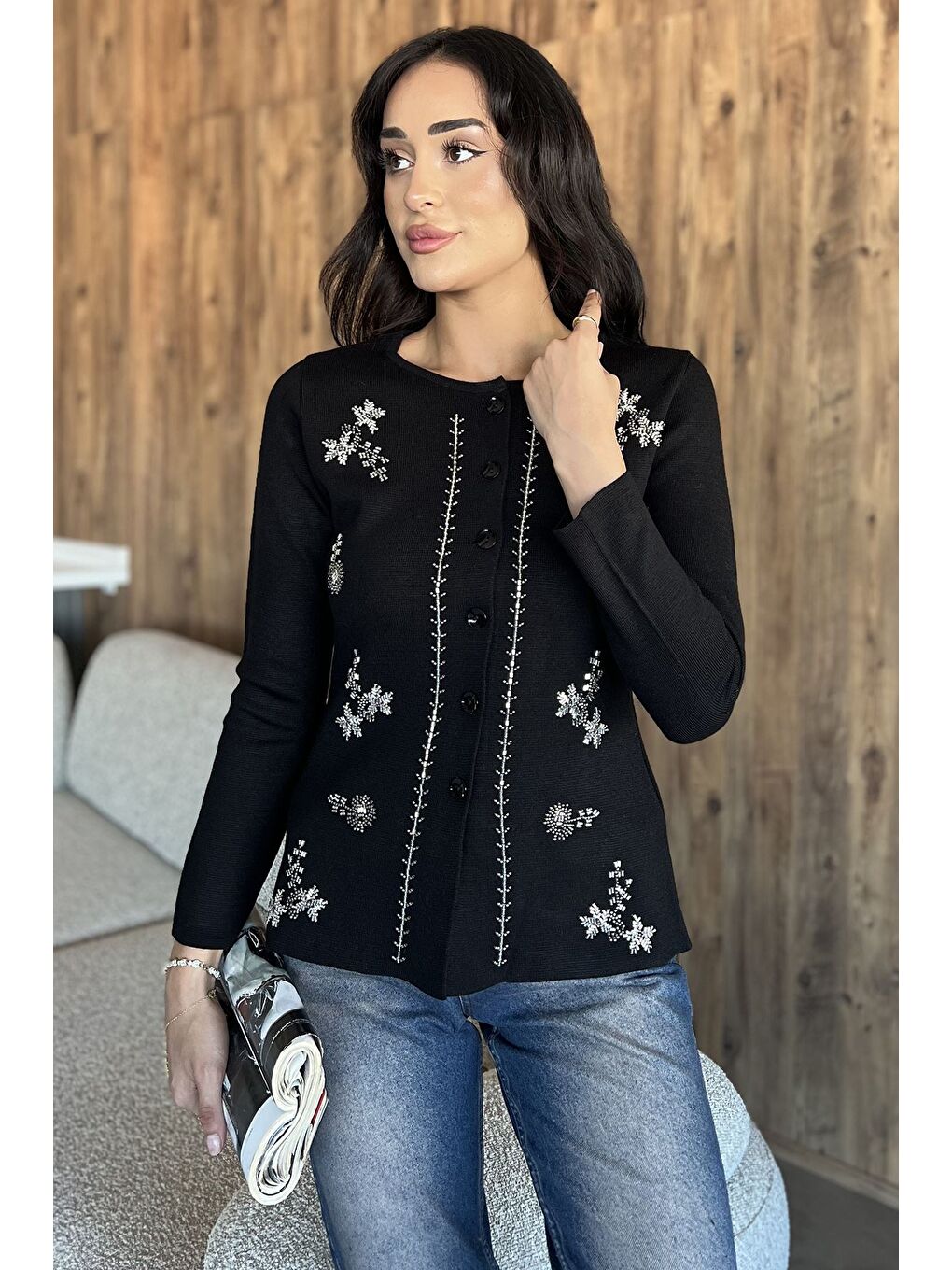 Siyah Taşlı Triko Hırka-1