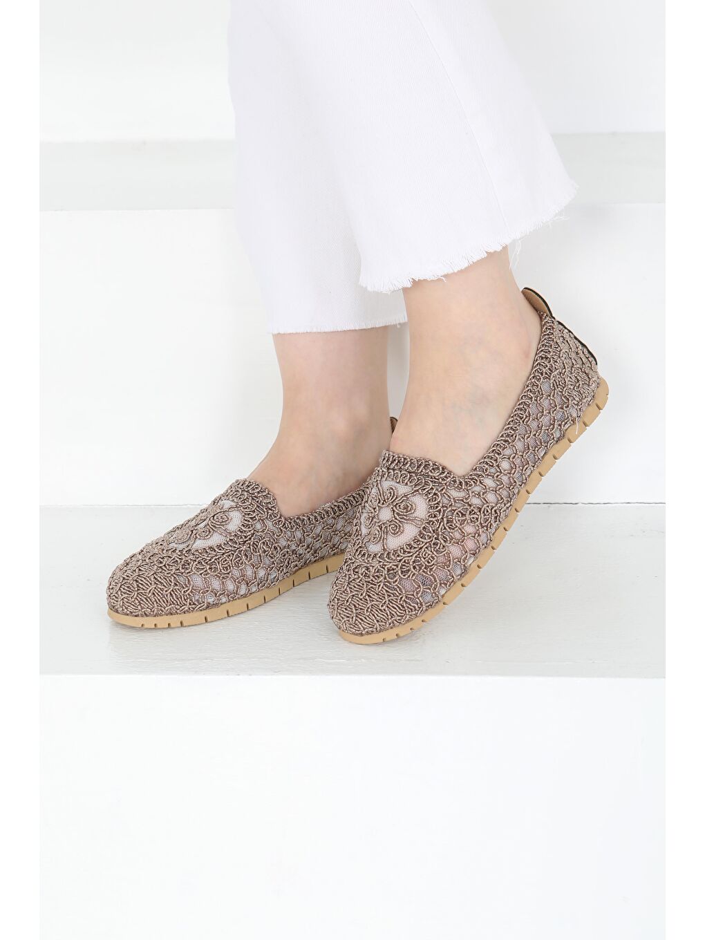 Bej Kadın Vizon Örgülü Babet - 27240-1