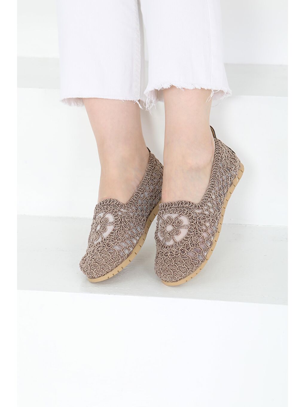 Bej Kadın Vizon Örgülü Babet - 27240-4