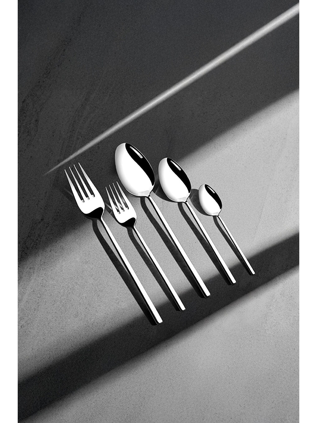 Gri Gloria Sade 6 Kişilik 36 Parça Kutulu Çatal Kaşık Bıçak Takımı