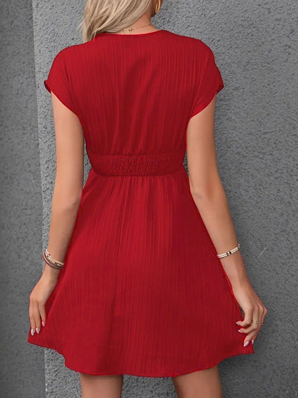 Kırmızı Kadın Kısa Kollu Kruvaze Yakalı Beli Lastikli Bürümcük Elbise-2