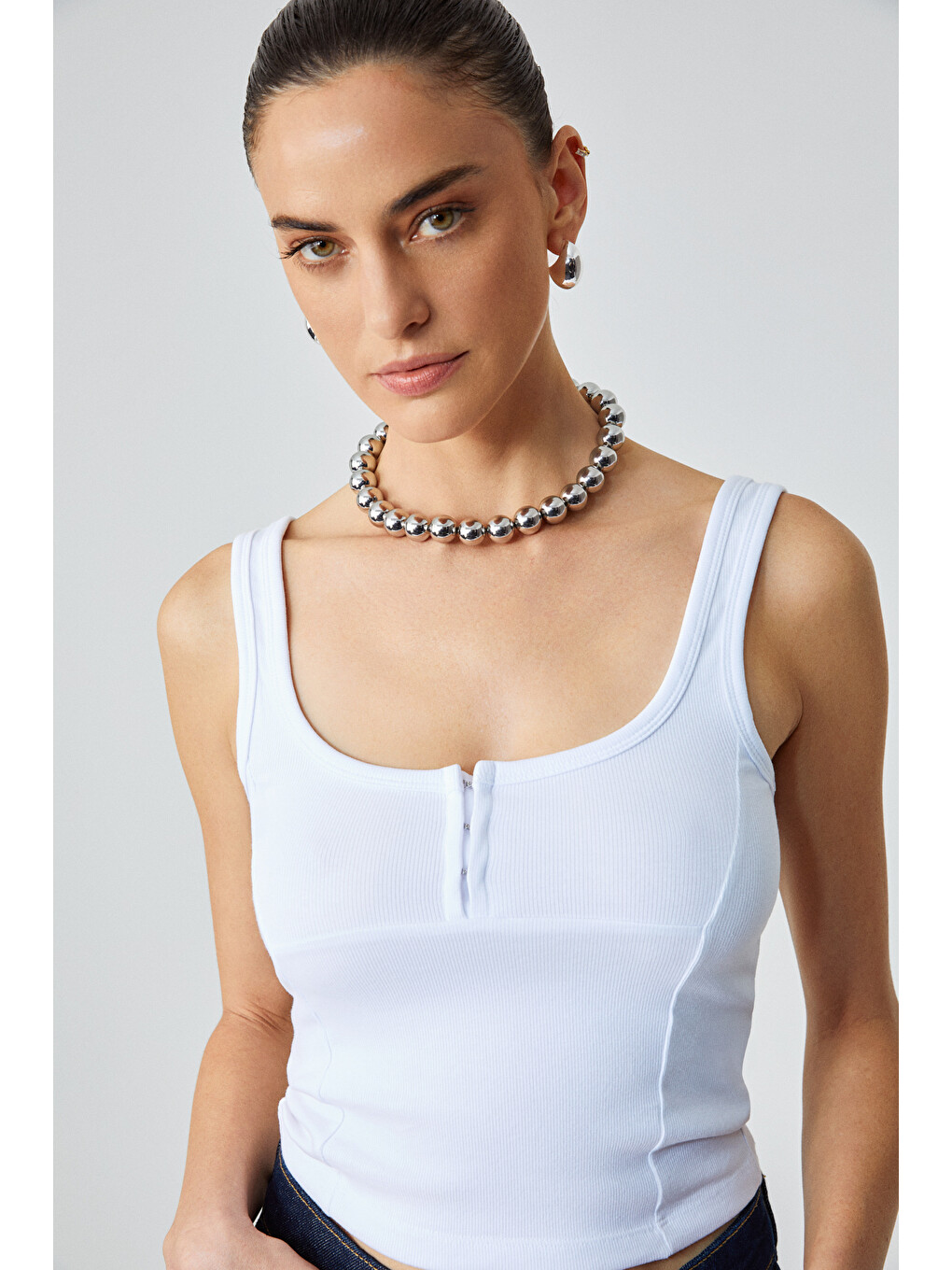 Alyona Kadın Slim Fit U Yaka Beyaz Atlet-3