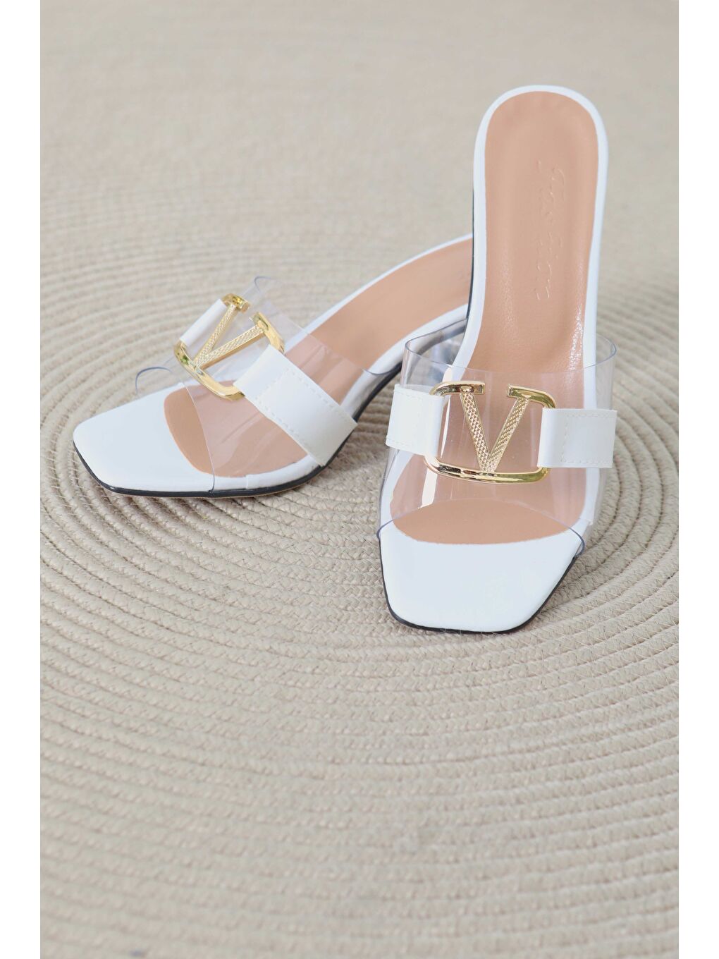 Kadın Beyaz Tokalı Şeffaf Topuklu Terlik - 27113-3