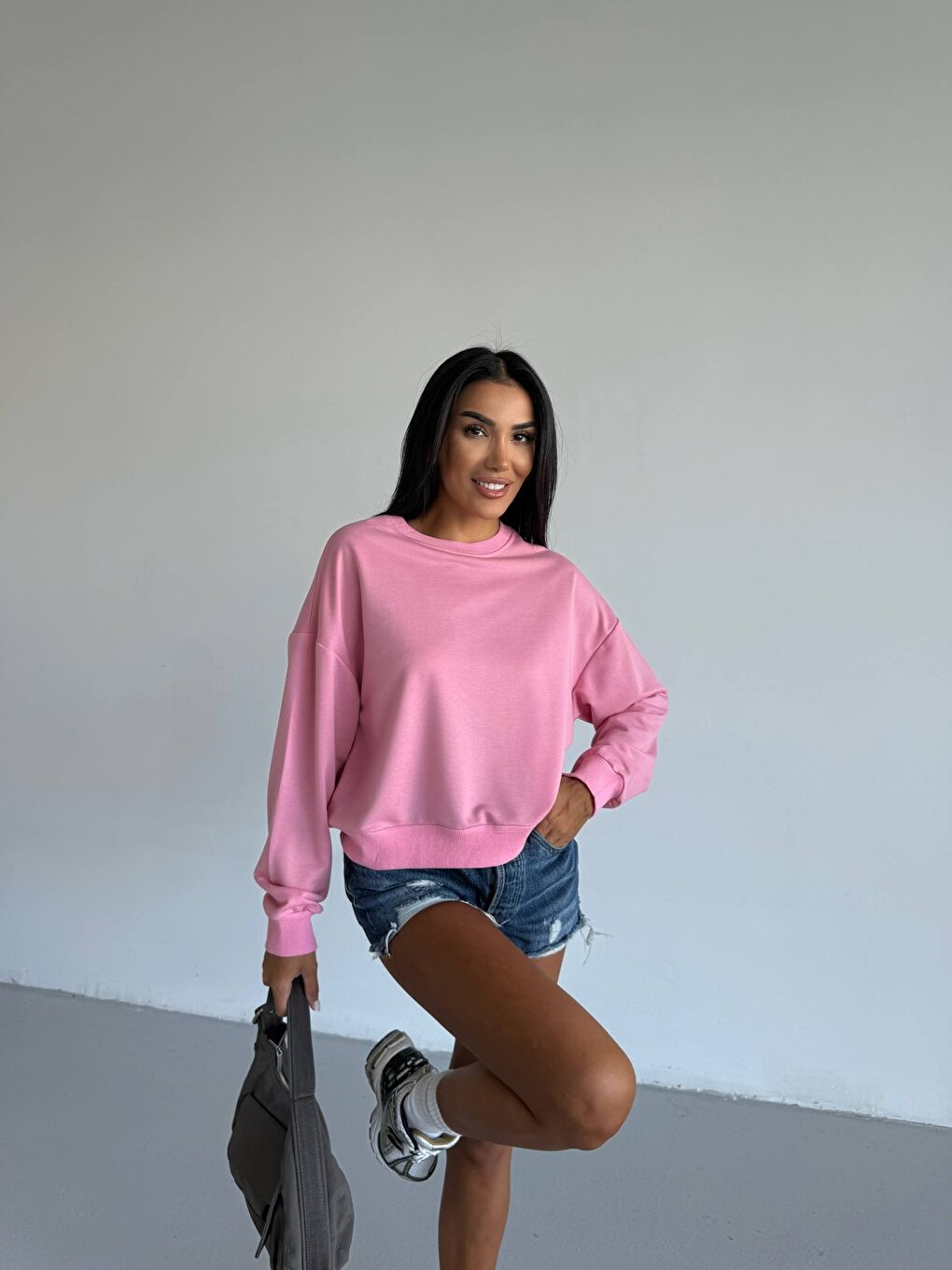 Pembe İki İplik Bisiklet Yaka Sweatshirt