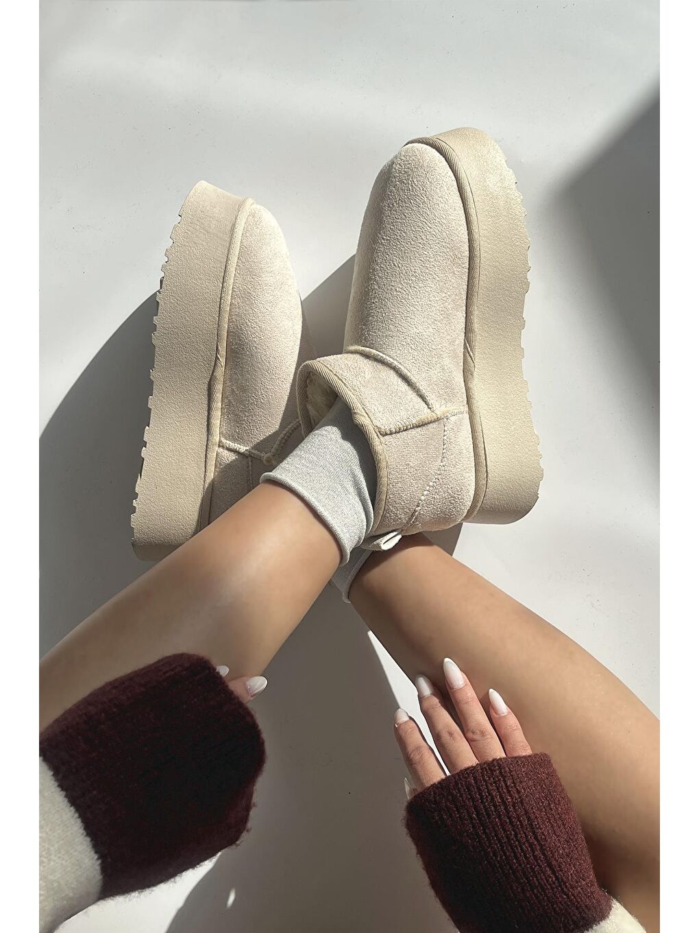 Novi Kadın İçi Tüylü Kalın Taban  Süet Yarım  Bot Bej-1