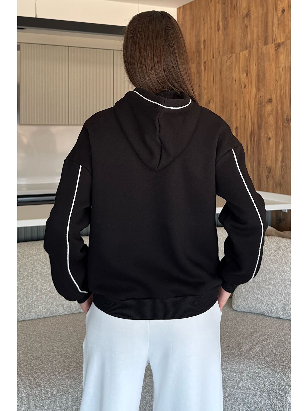 Siyah Kadın Kapüşonlu Baskılı Şardonlu Sweatshirt-3
