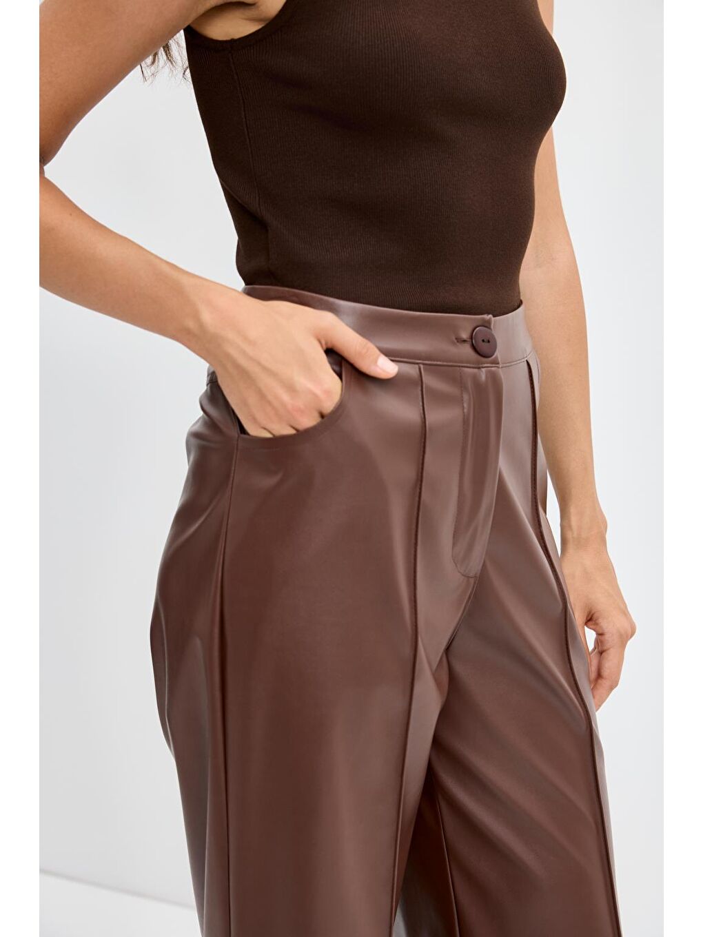 Kahverengi Yüksek Bel Nervür Dikişli Deri Pantolon Kahve-2