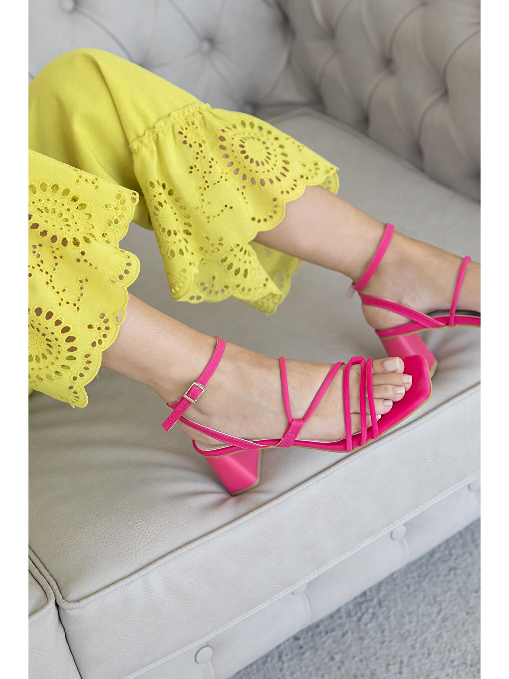 Estelle Kadın Topuklu   Kumaş Sandalet Fuşya-1