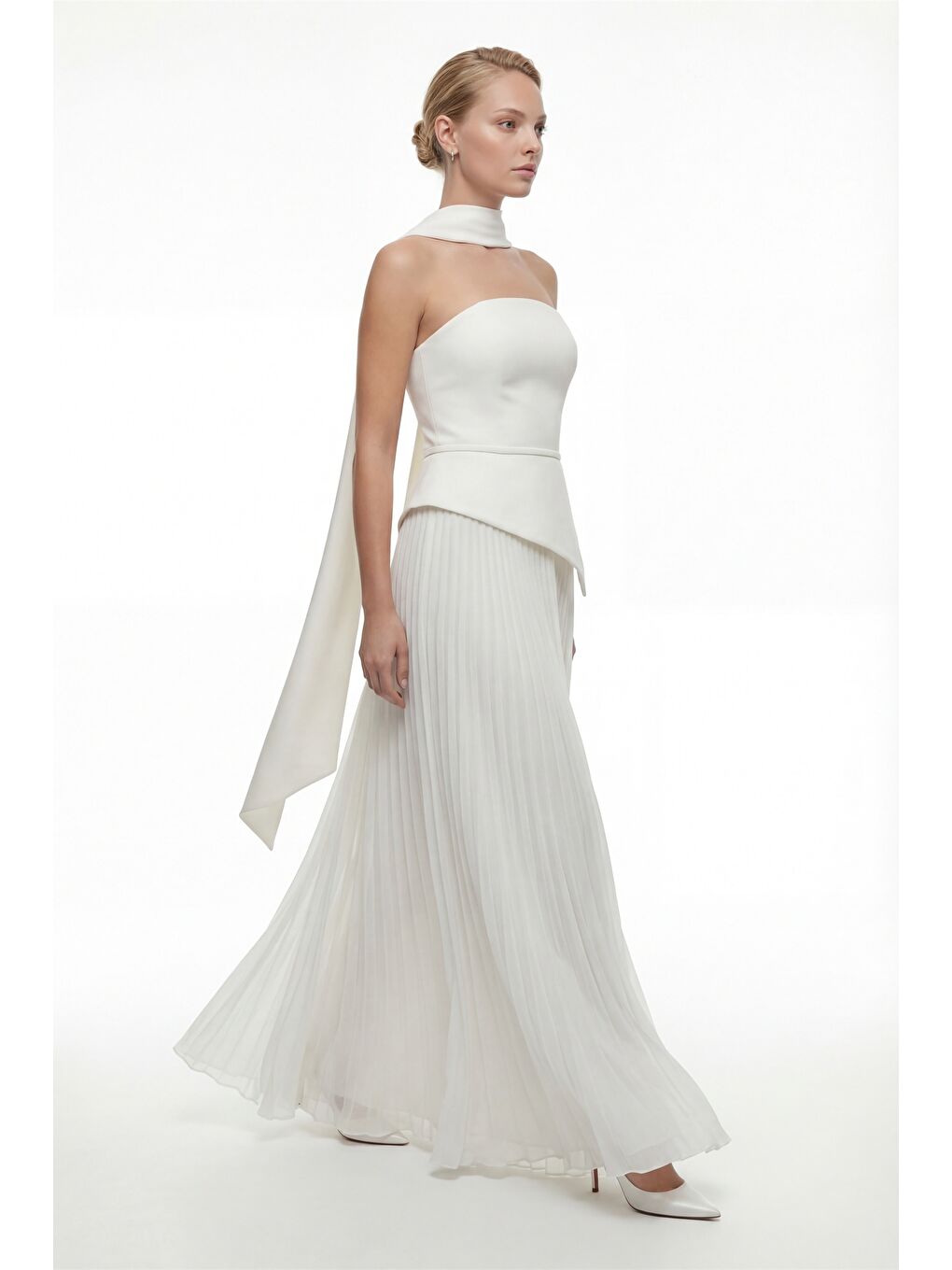 Kadın Beyaz Dar Kalıp Şal Yaka Piliseli Uzun Söz Nişan Nikah Abiye-1