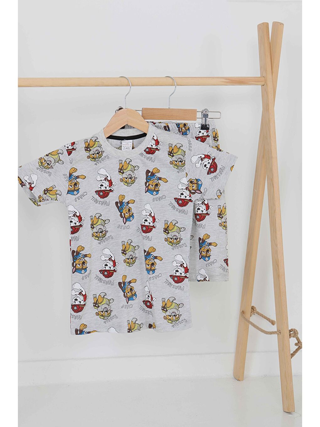 Erkek Çocuk Gri Baskılı Şortlu Takım - 27498