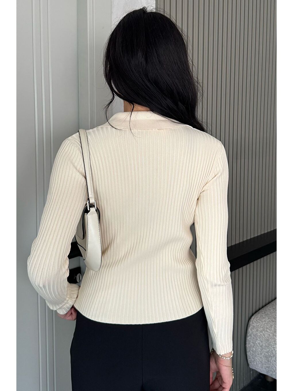 Ekru Kadın Polo Yaka Gold Düğmeli Triko Hırka (s-m-l Beden Uyumludur.)-3