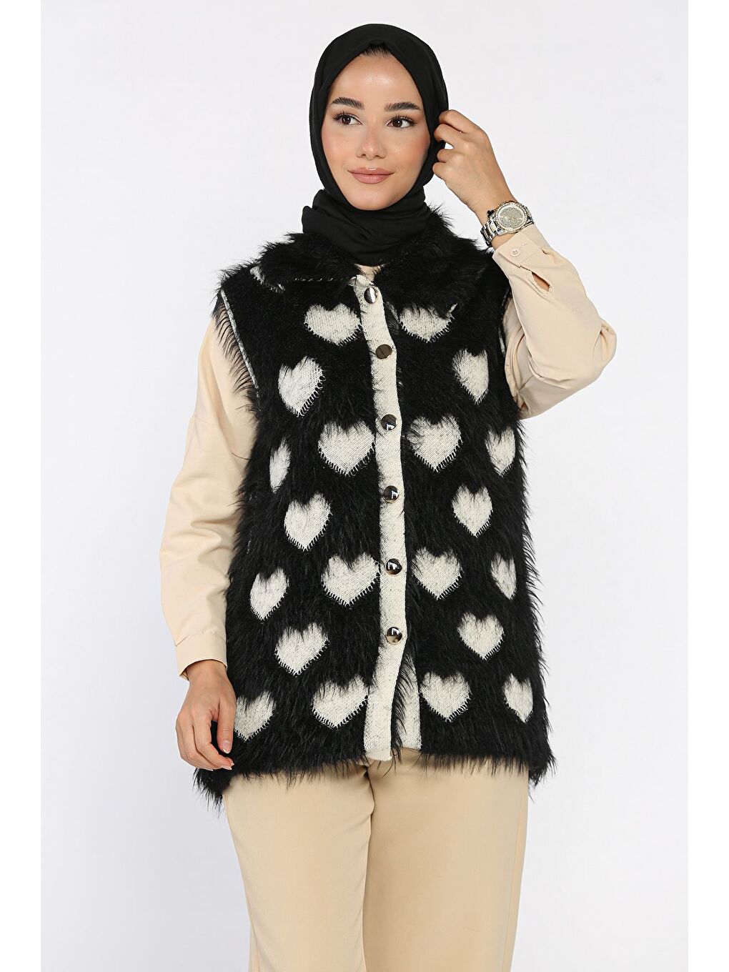 Siyah Kadın Kalpli Sakallı Triko Yelek (s-m-l Uyumludur)-3