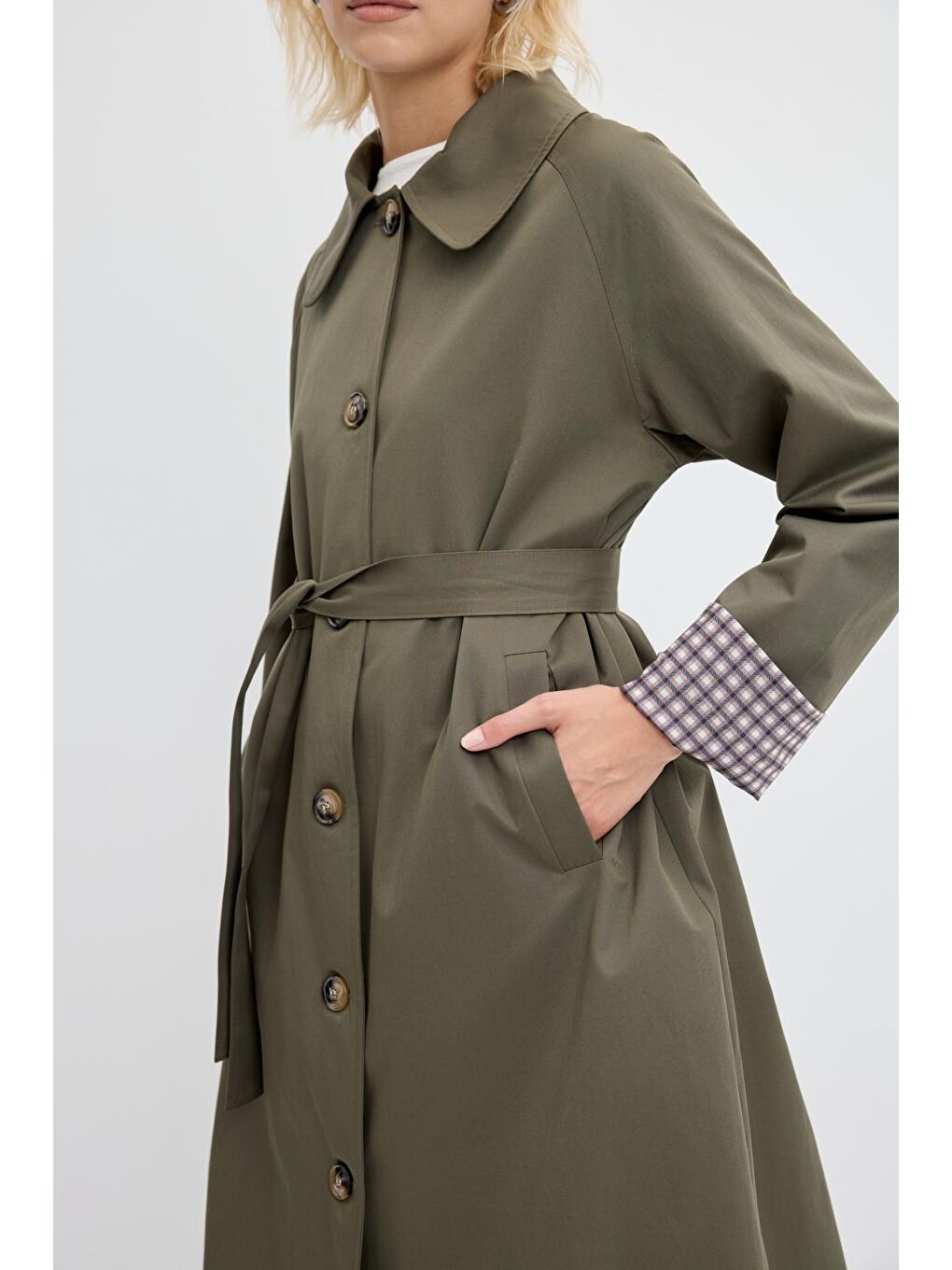 Ekose Astarlı Kemerli Uzun Trençkot Haki-3