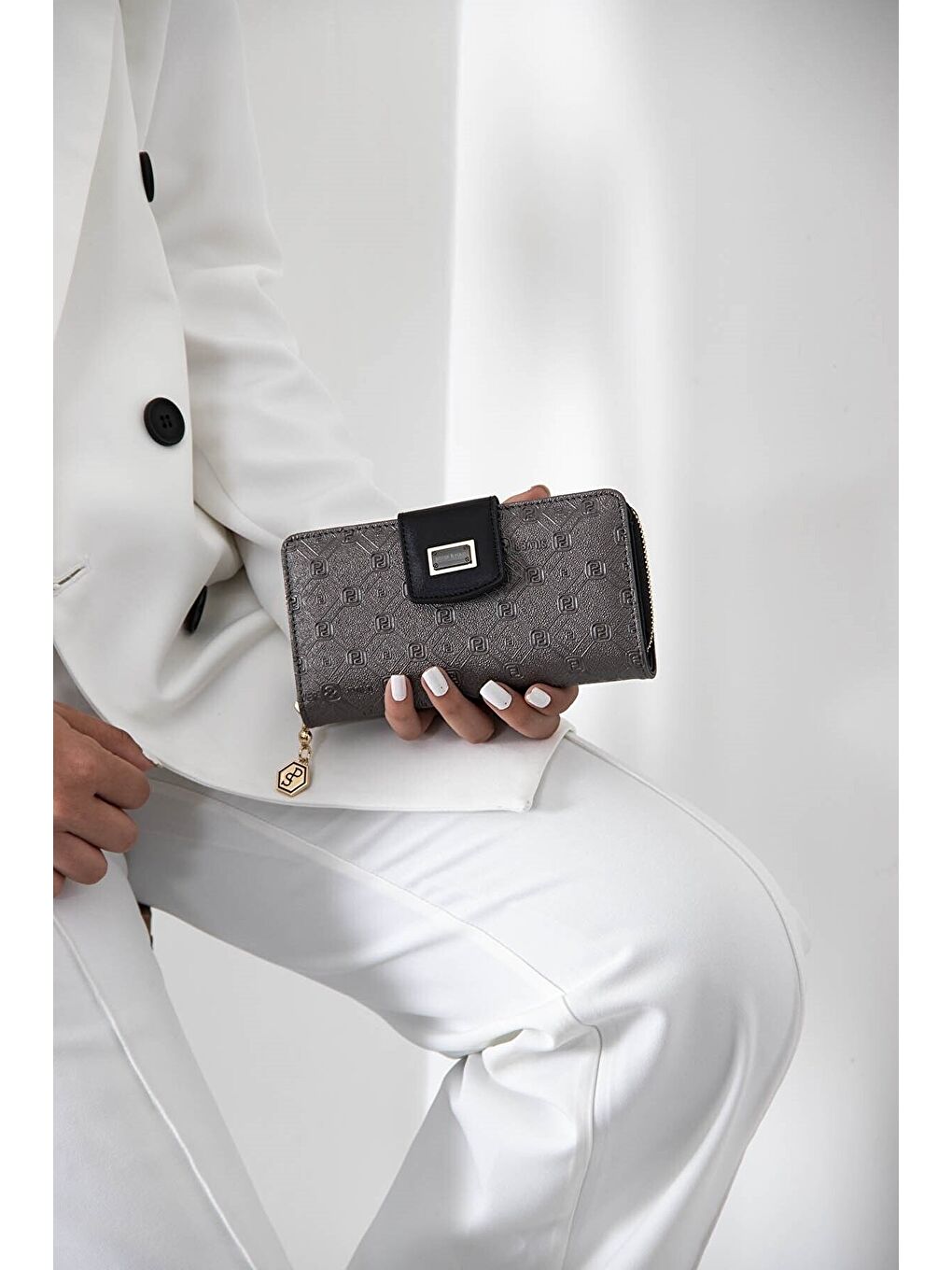 Siyah Kadın Cüzdan & Kartlık 928-40504 BAYAN CÜZDAN M46 PLATİN-MAT SİYAH-5