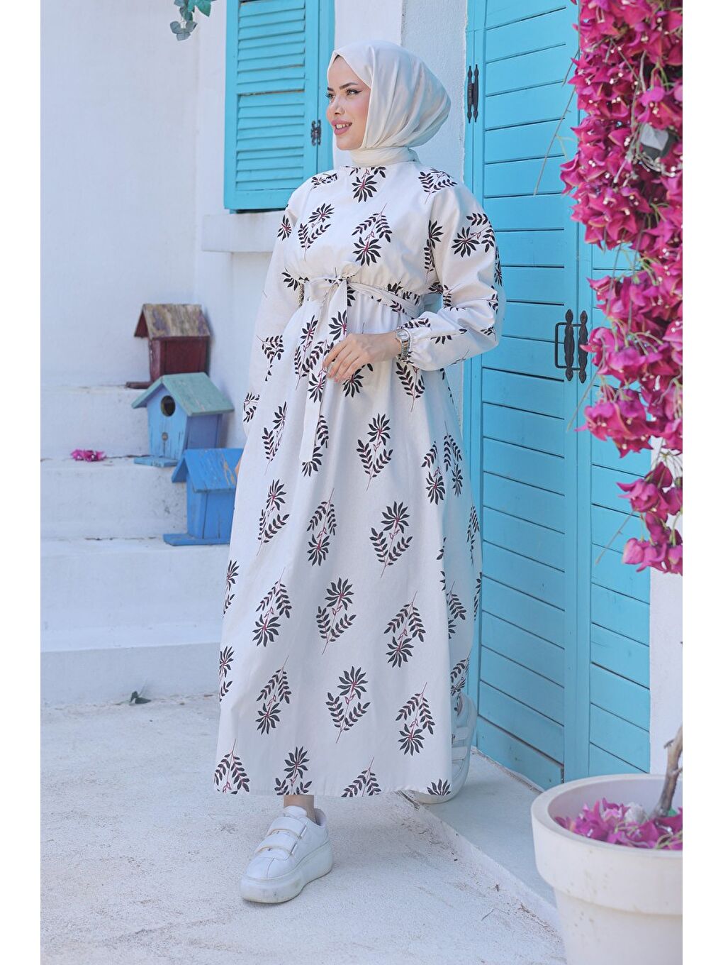 Desenli Kolu Büzgülü Elbise Ekru - 26622-1