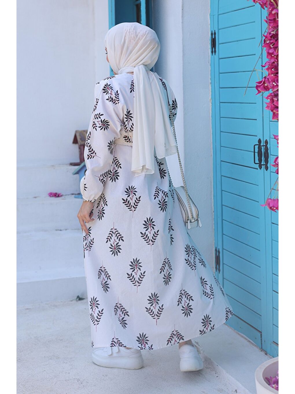 Desenli Kolu Büzgülü Elbise Ekru - 26622-5