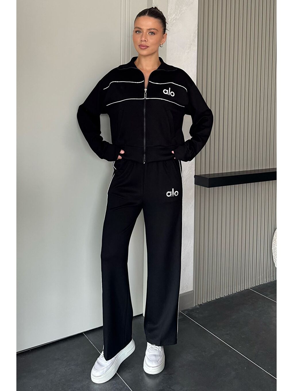 Siyah Kadın Şeritli Bel Lastikli Palazzo Pantolon Fermuarlı Sweat İkili Takım-1