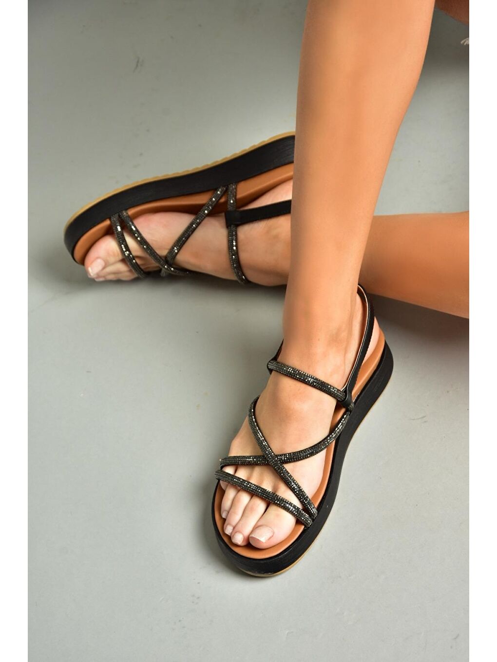 S3140024 Siyah Kadın Sandalet-1