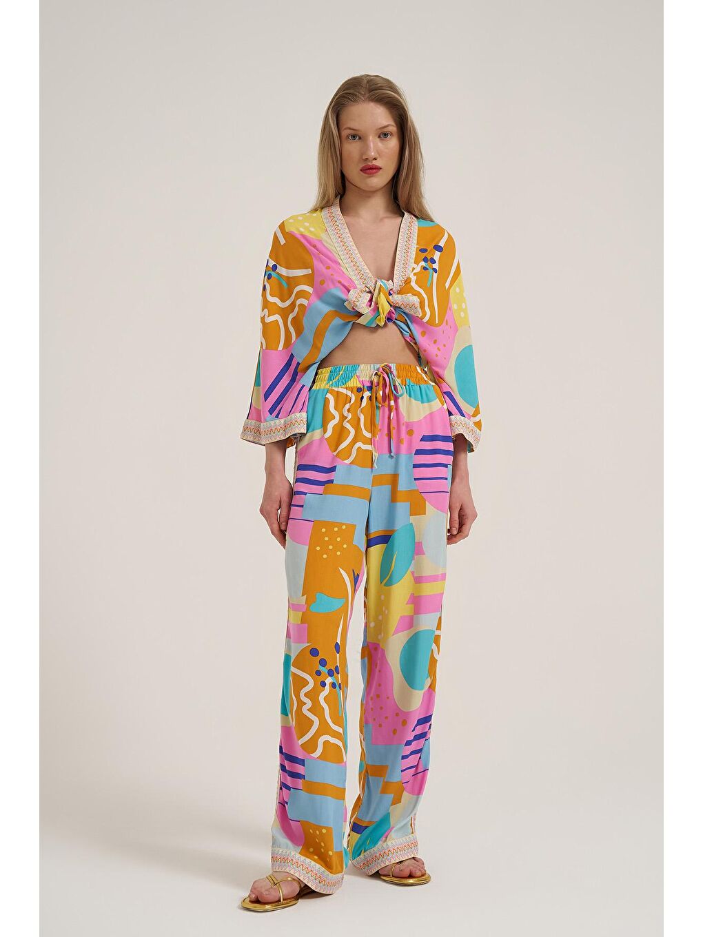 Beli Lastikli Renkli Desenli Pantolon Turuncu