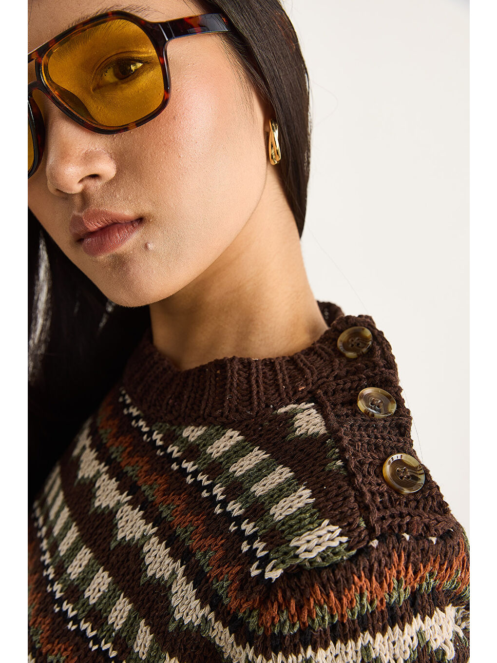 Kahverengi Kadın Omuz Patlı Desenli Triko Kazak-5