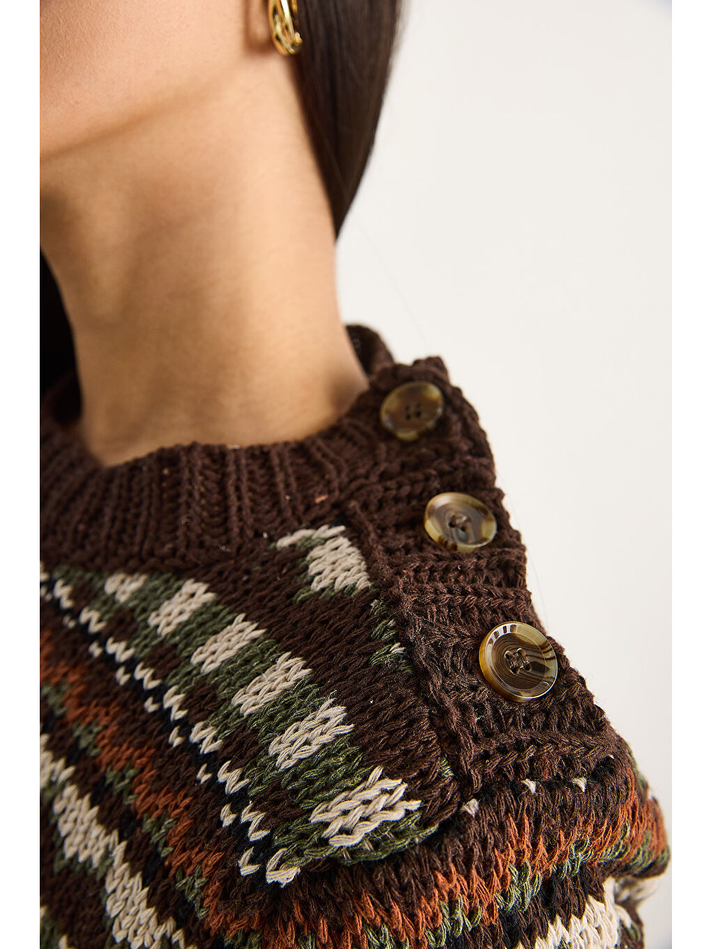 Kahverengi Kadın Omuz Patlı Desenli Triko Kazak-6