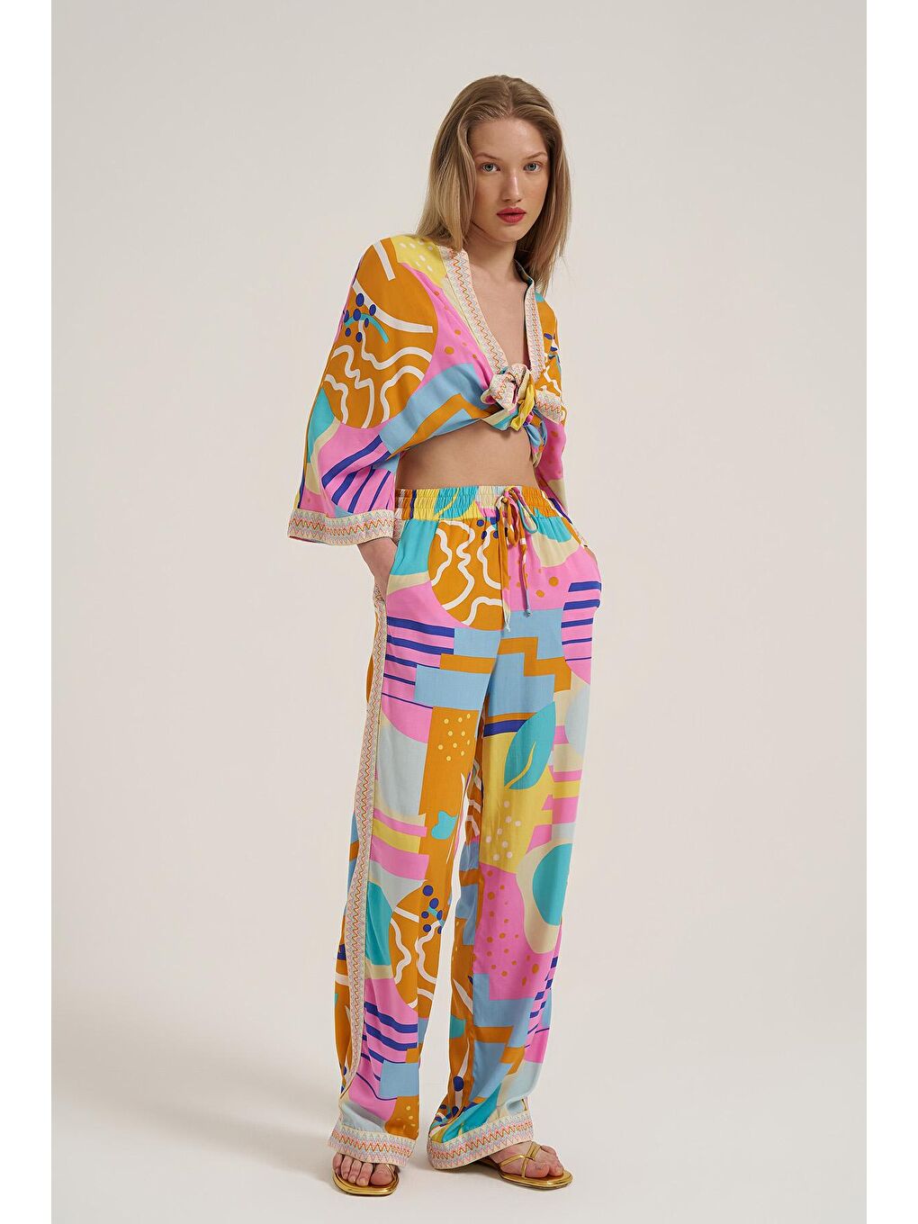 Beli Lastikli Renkli Desenli Pantolon Turuncu-1