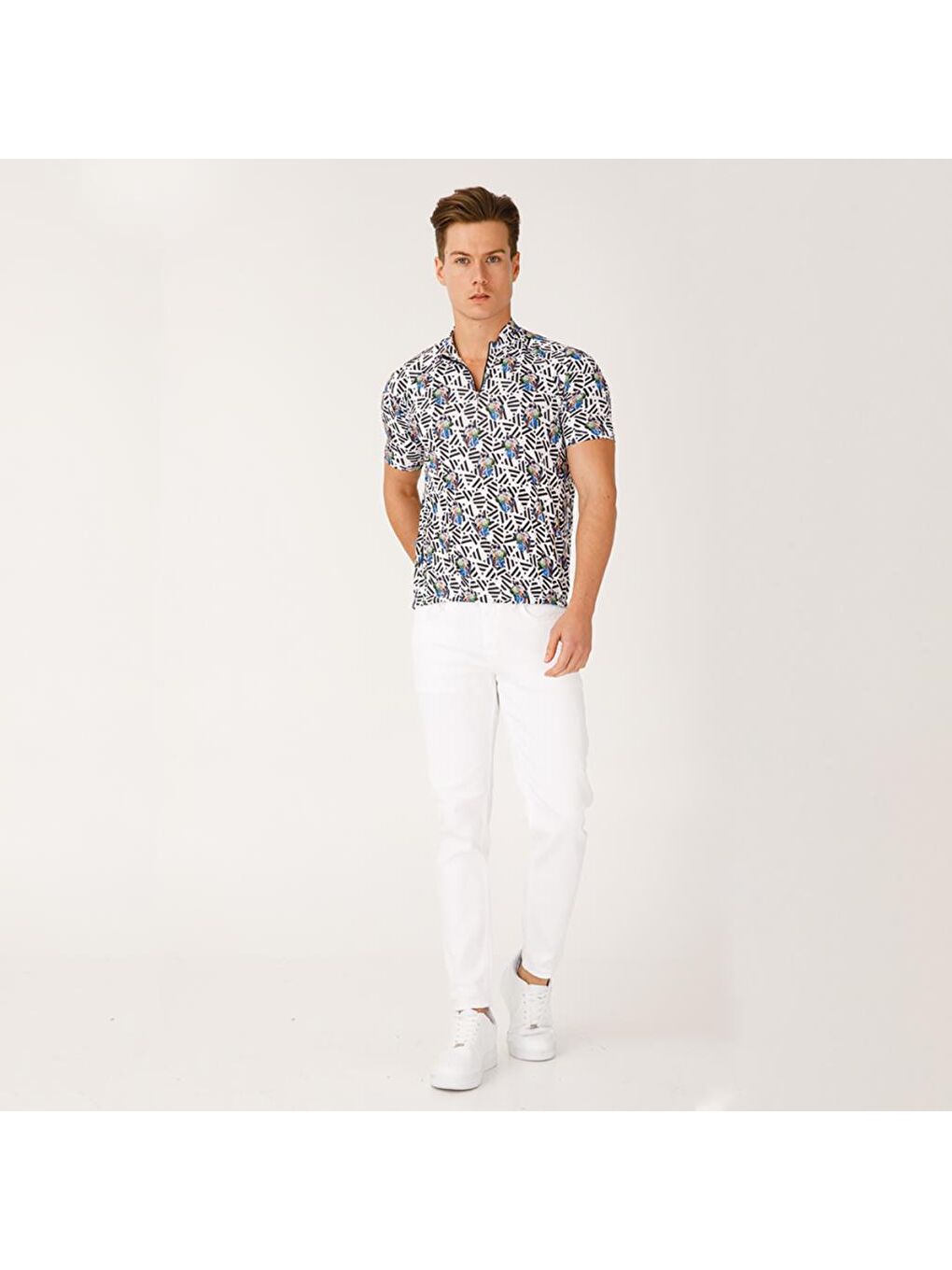 Karışık Nature Ormanın Kralı Fermuarlı Erkek T-shirt