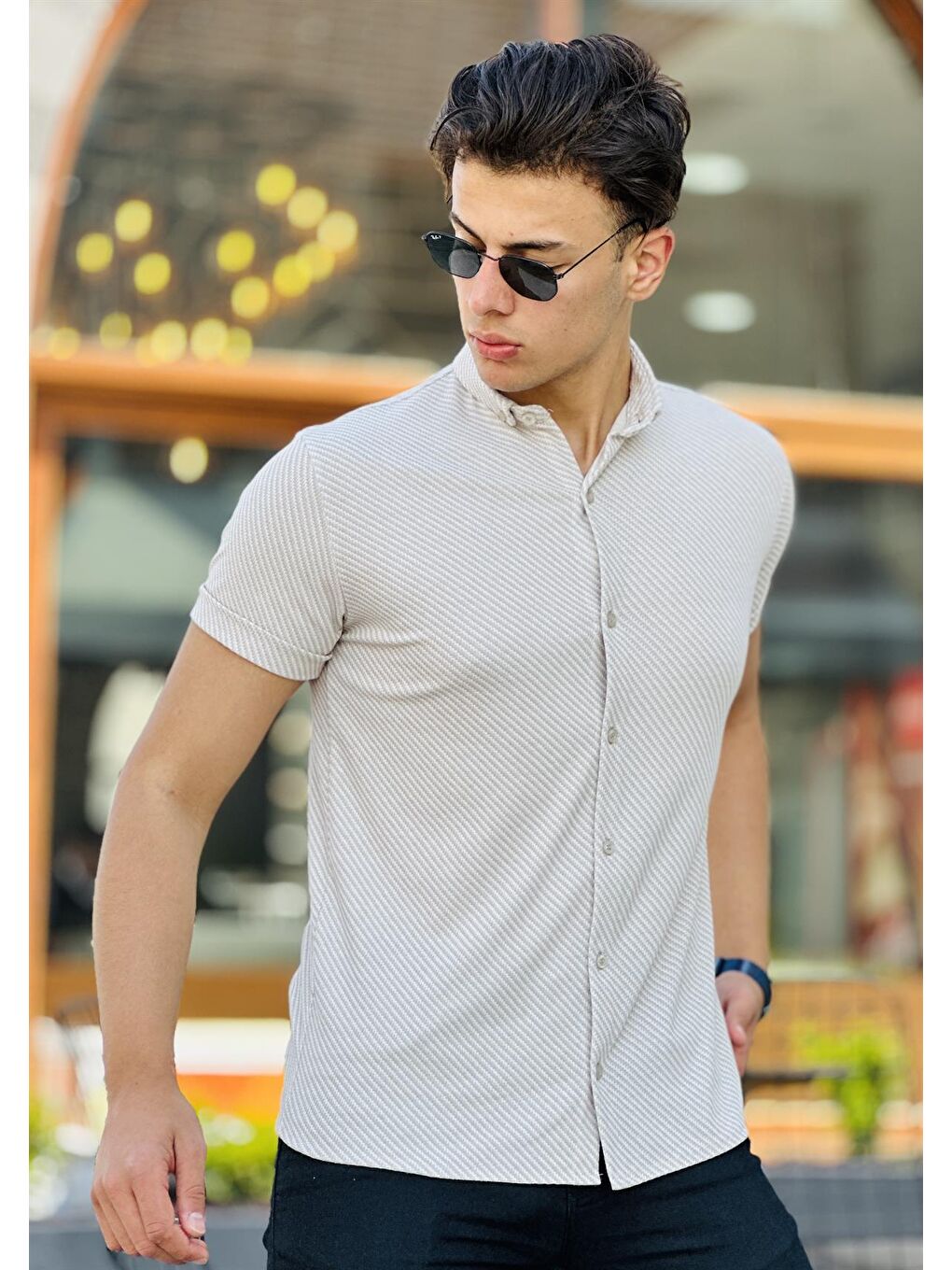 Diyagonel Çizgili Kısa Kollu Gömlek-Bej-1