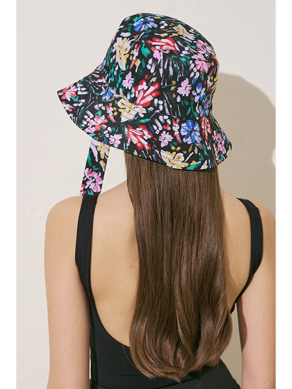 Siyah Bağlamalı Bucket Şapka Garden-5