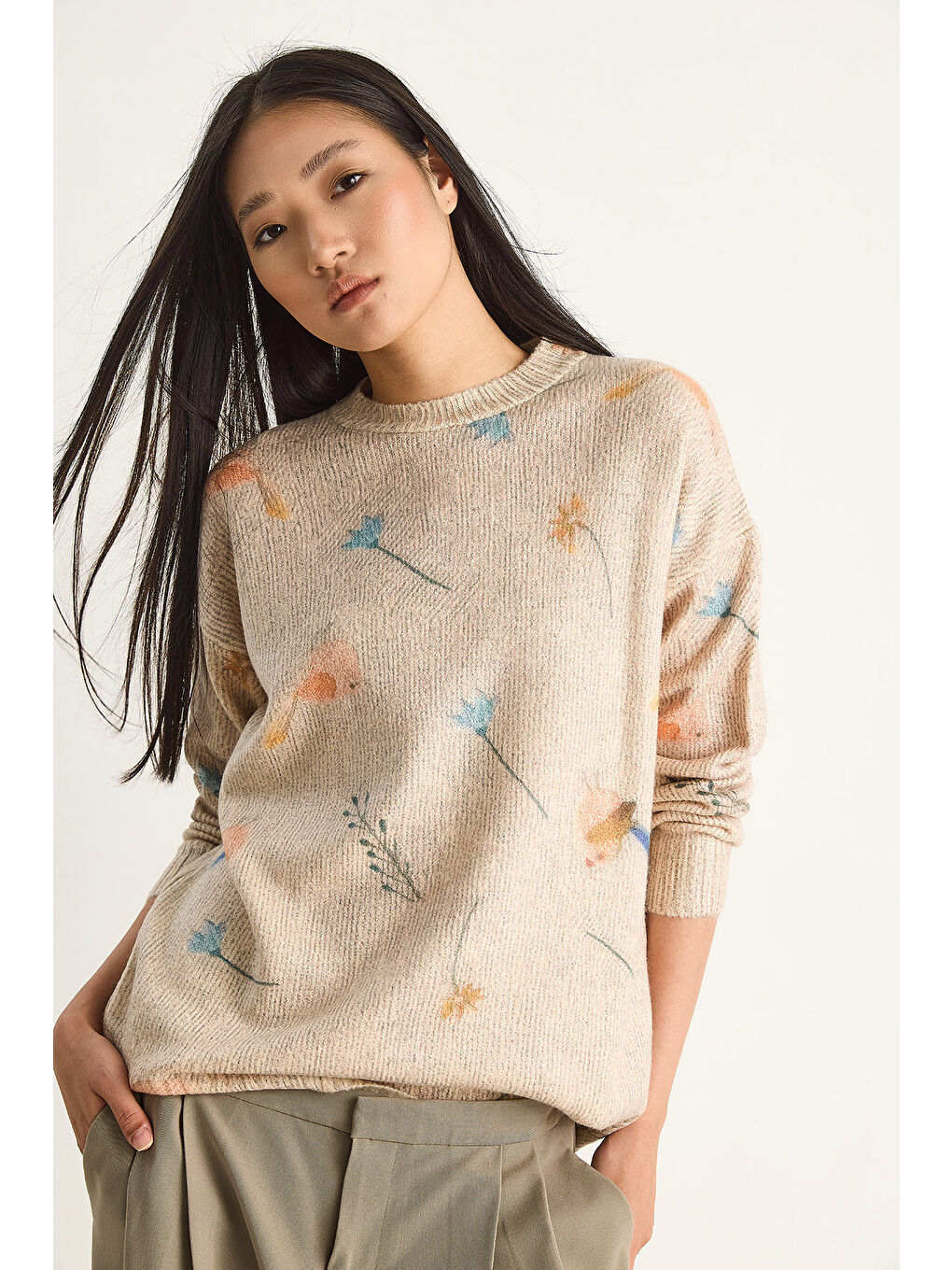 Bej Kadın Parçalı Triko Kazak-1