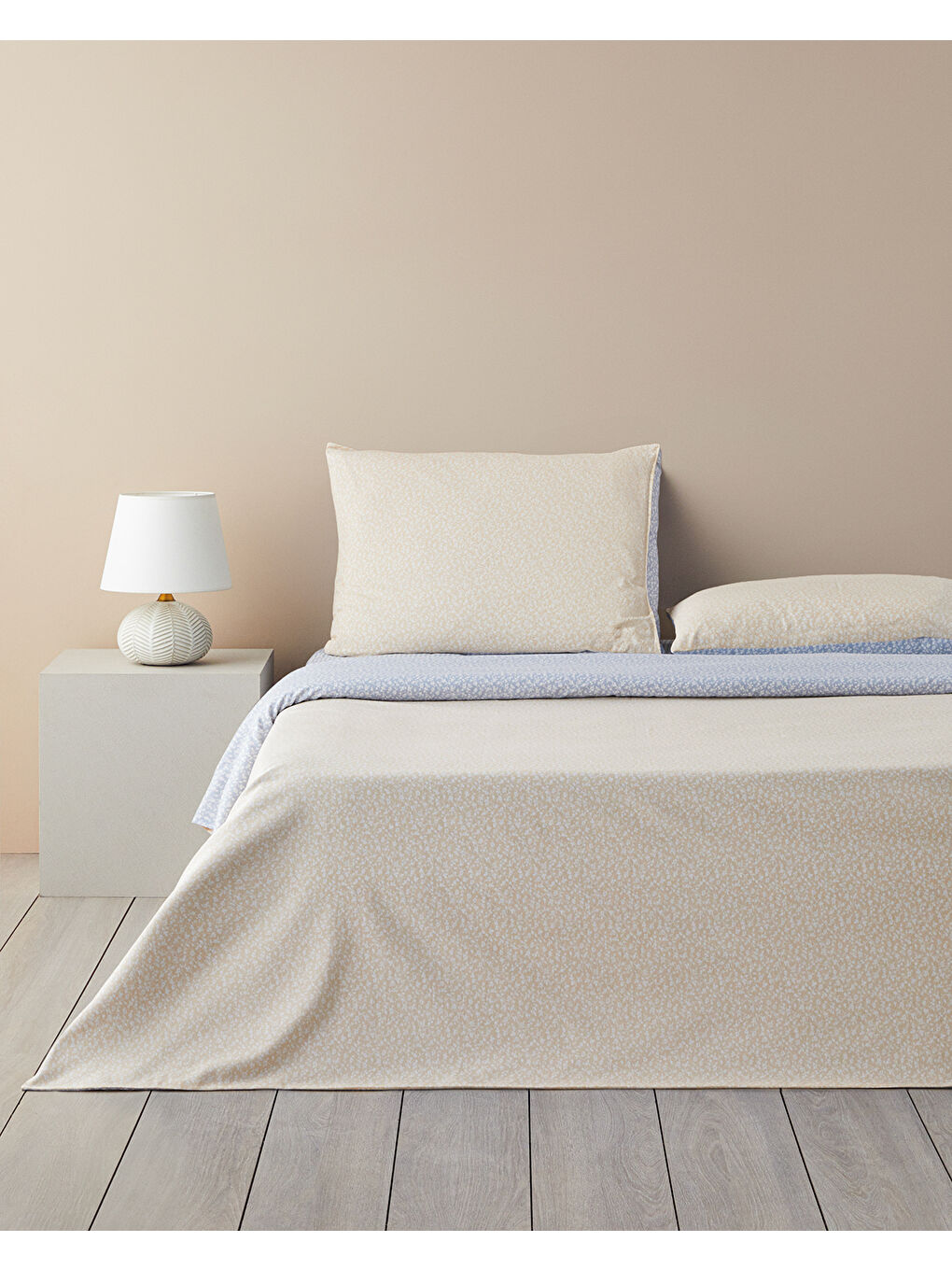 Fancy Flowers Çift Taraflı Kolay Ütülenir Çift Kişilik Nevresim Takımı 200x220 cm Mavi-1