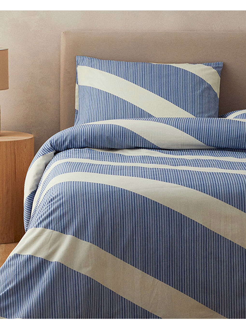 GeoModern Kolay Ütülenir Çift Kişilik Nevresim Takımı Lacivert