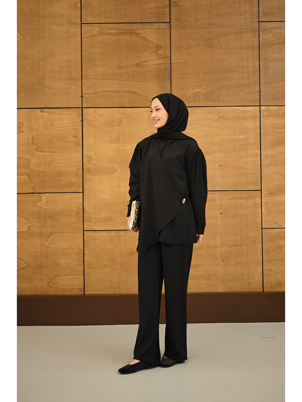 Kadın Gold Düğme Detaylı Pantolonlu Modal Takım Siyah-3