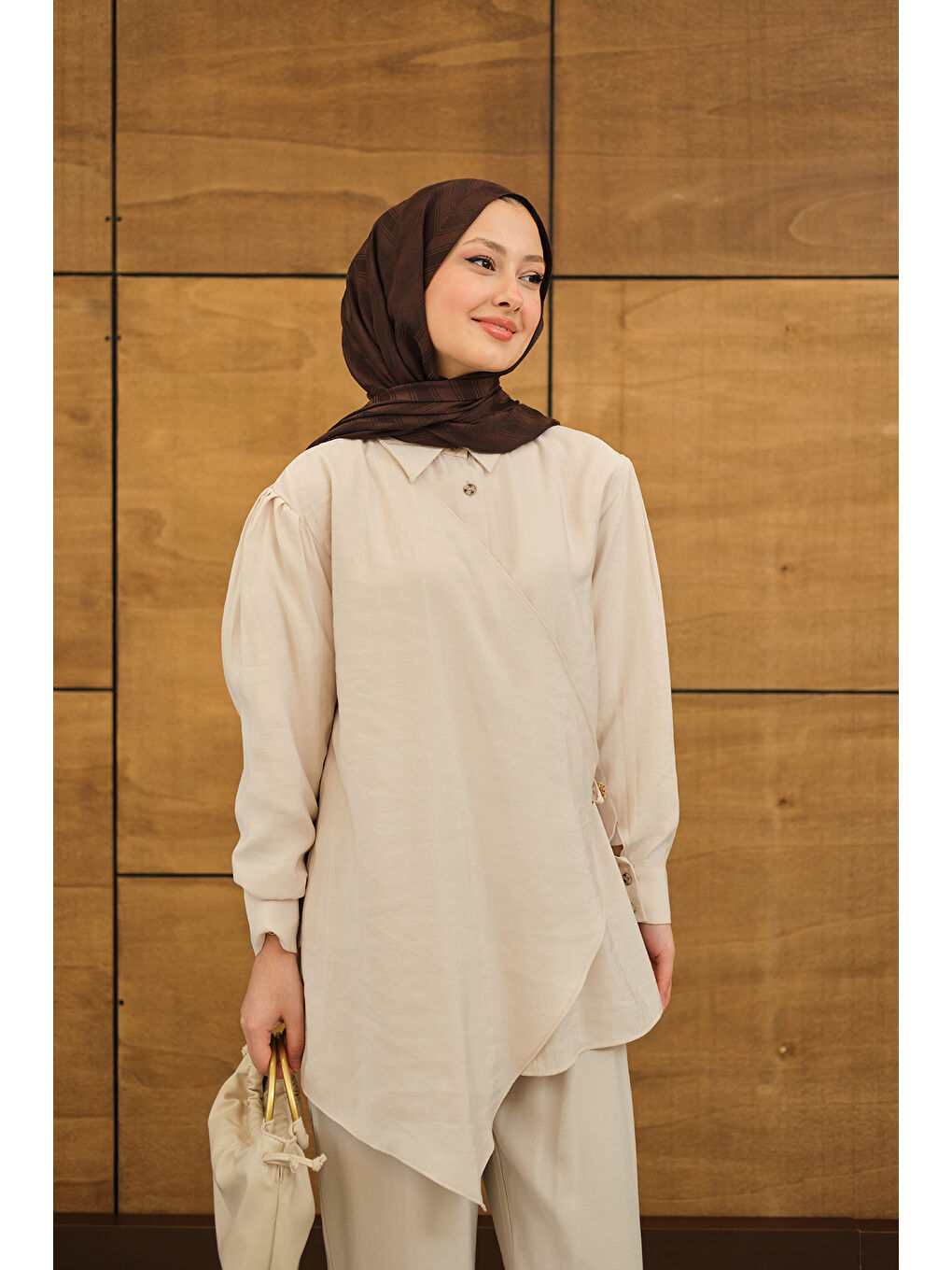 Ekru Kadın Gold Düğme Detaylı Pantolonlu Modal Takım Krem-1