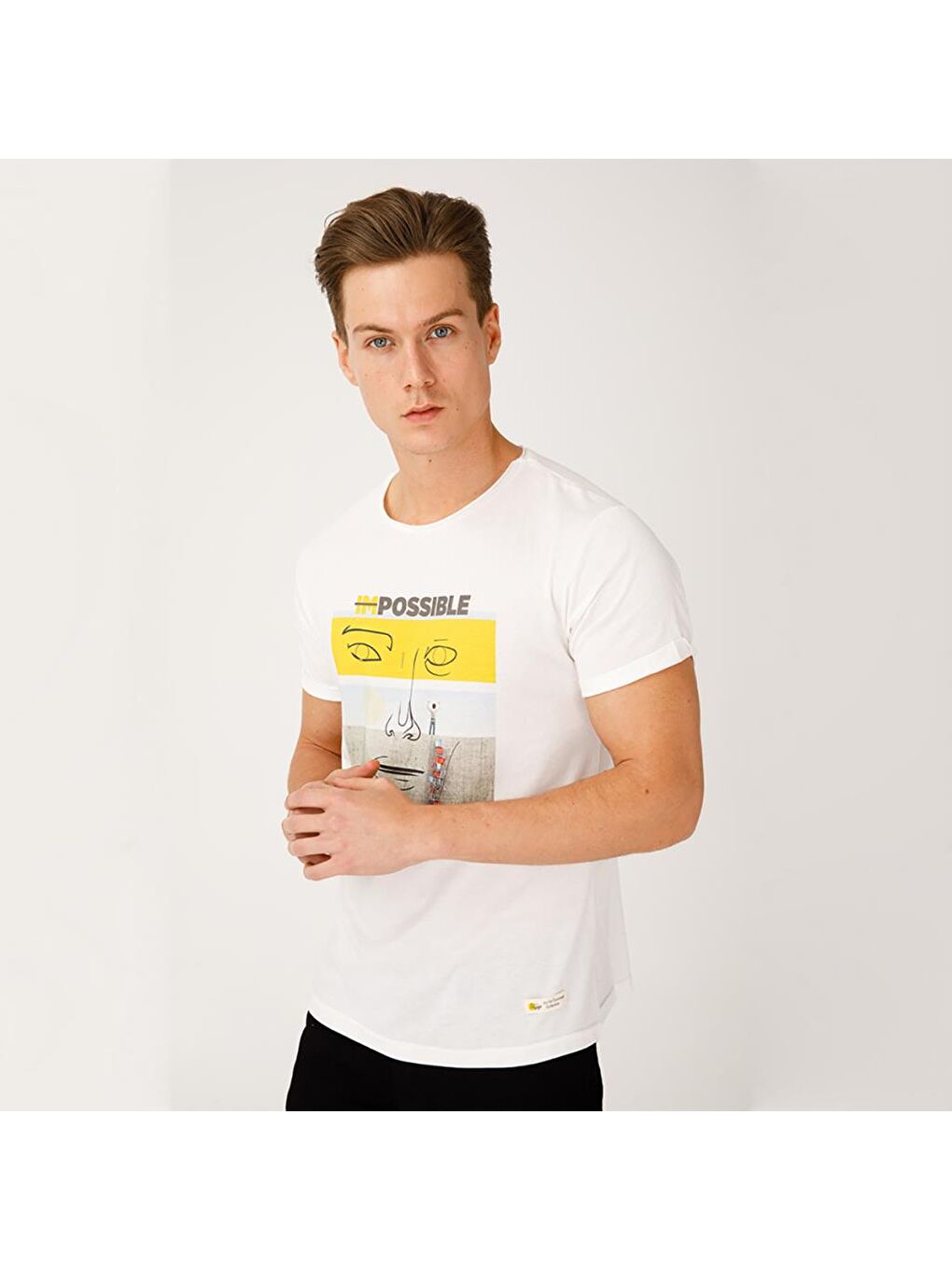 Beyaz Faces Possible Erkek T-Shirt-4