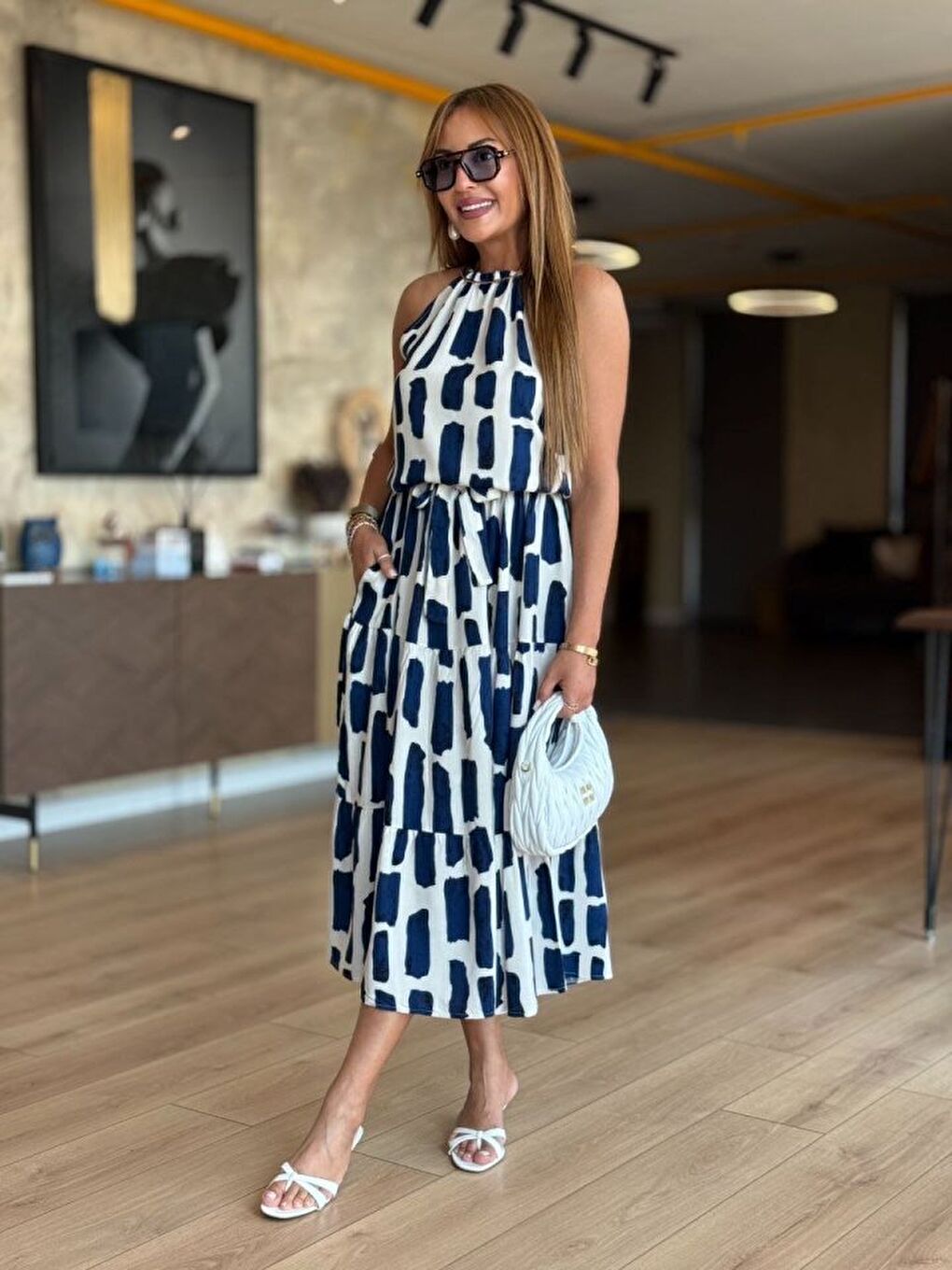 Mavi Kadın Viskon Kumaş Ip Askılı Halter Yaka Cepli Midi Boy Elbise-1