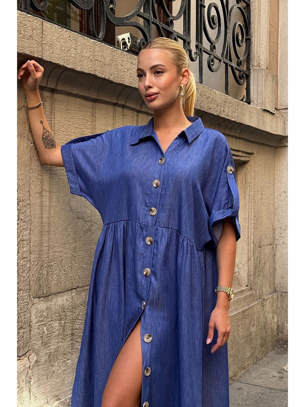 Lacivert Kısa Kollu Düğme Detaylı Midi Boy Gömlek Elbise-2