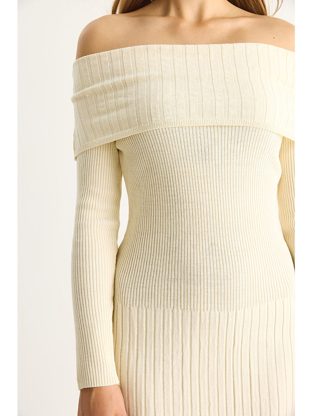 Ekru Kadın Fitilli Madonna Yaka Triko Elbise-5