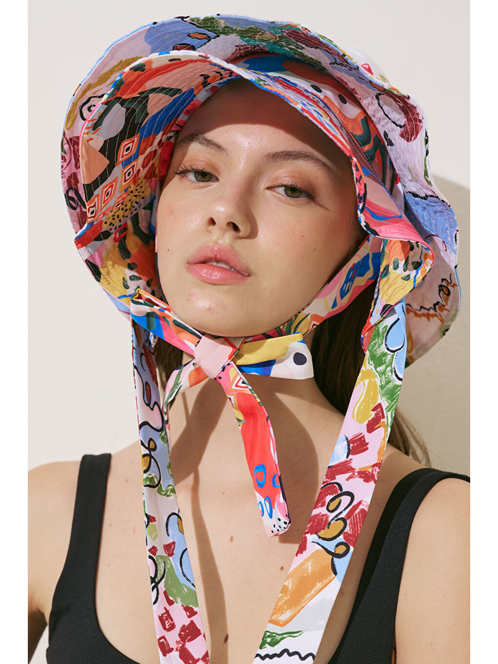 Pembe Bağlamalı Bucket Şapka Abstract-1