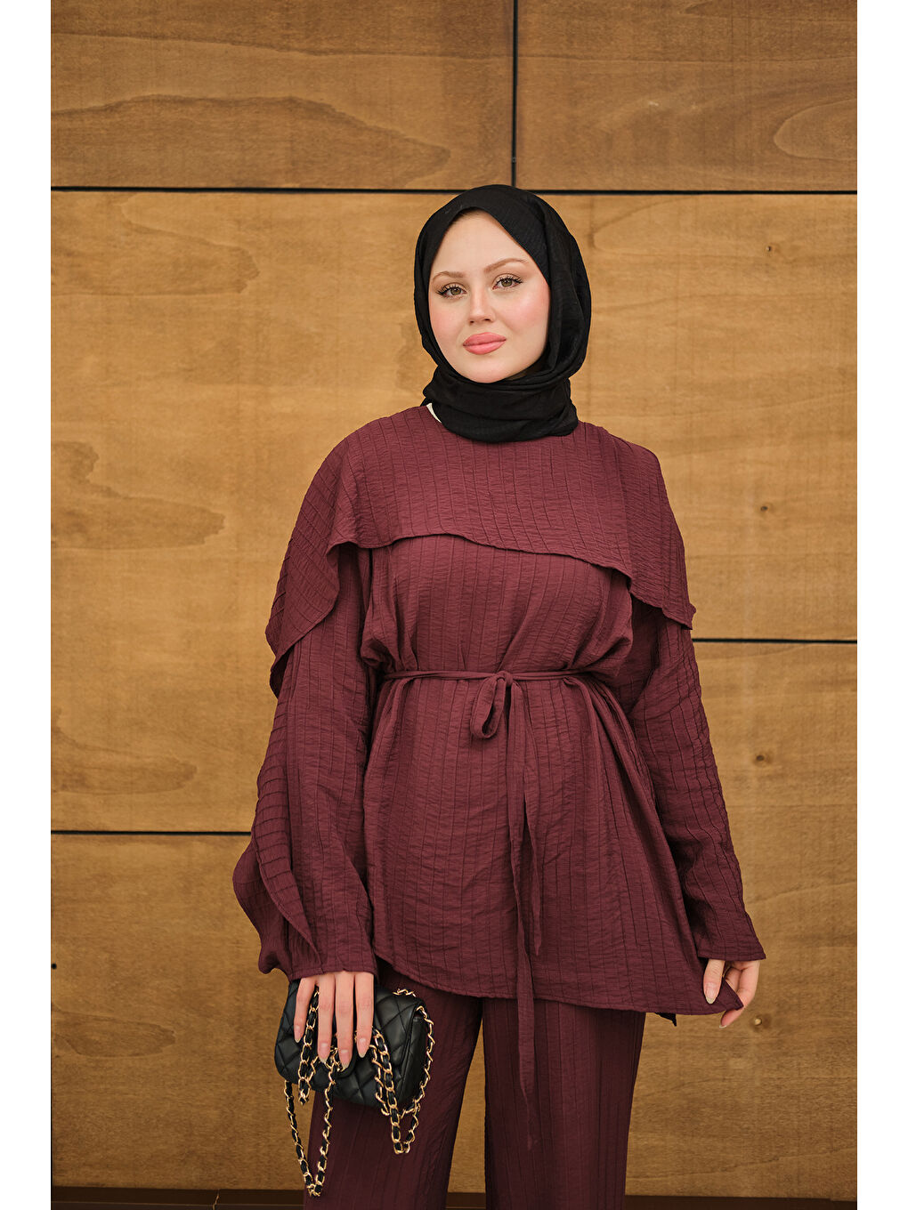 Kadın Kendinden Desenli Yaka Pelerinli Bel Bağlamalı Takım Bordo-1