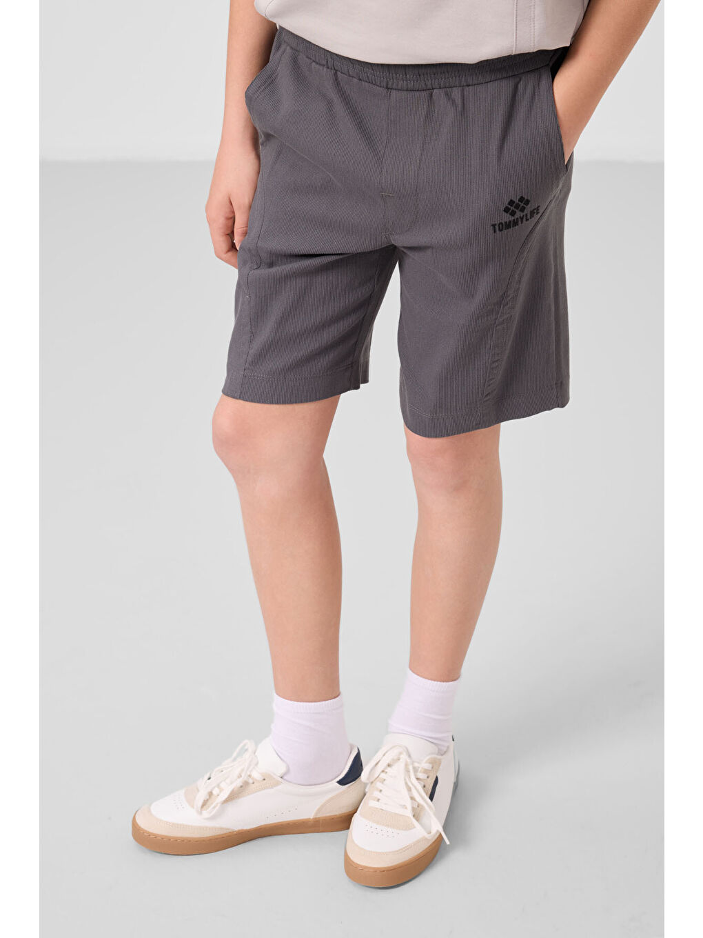 Bej Taş-Antrasit Pamuklu Oversize Fit Dokuma Hafif Esnek Chino Erkek Çocuk Şort Takım - 11276-1