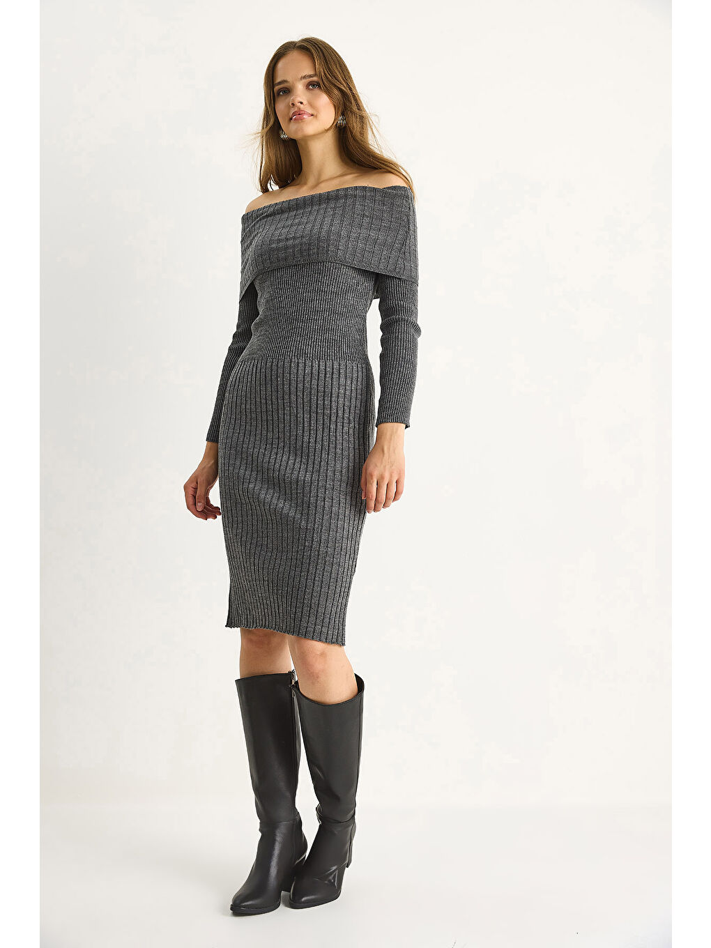 Gri Kadın Fitilli Madonna Yaka Triko Elbise-3