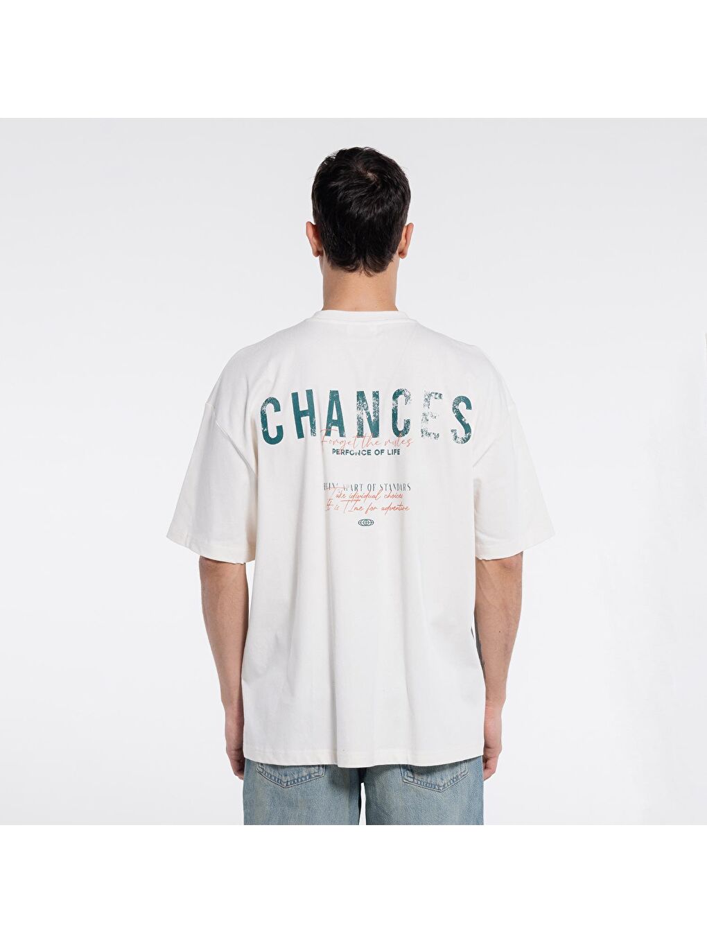 Erkek Kırık Beyaz %100 Cotton Bisiklet Yaka Oversize Tişört-4