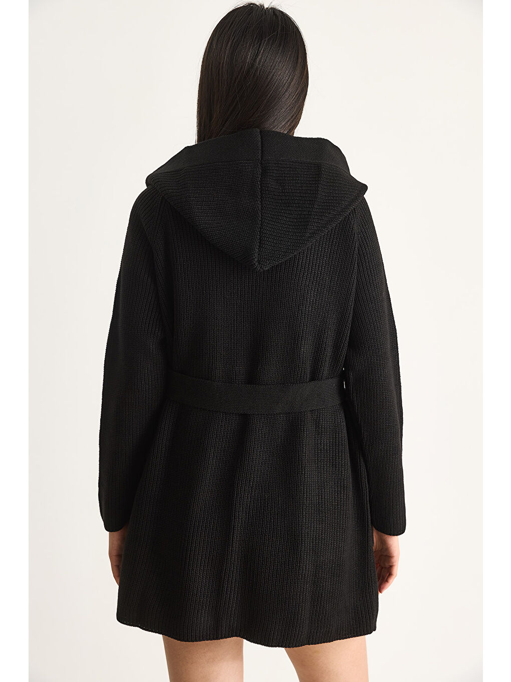 Siyah Kadın Kapüşonlu Şal Yaka Kuşaklı Hırka-6