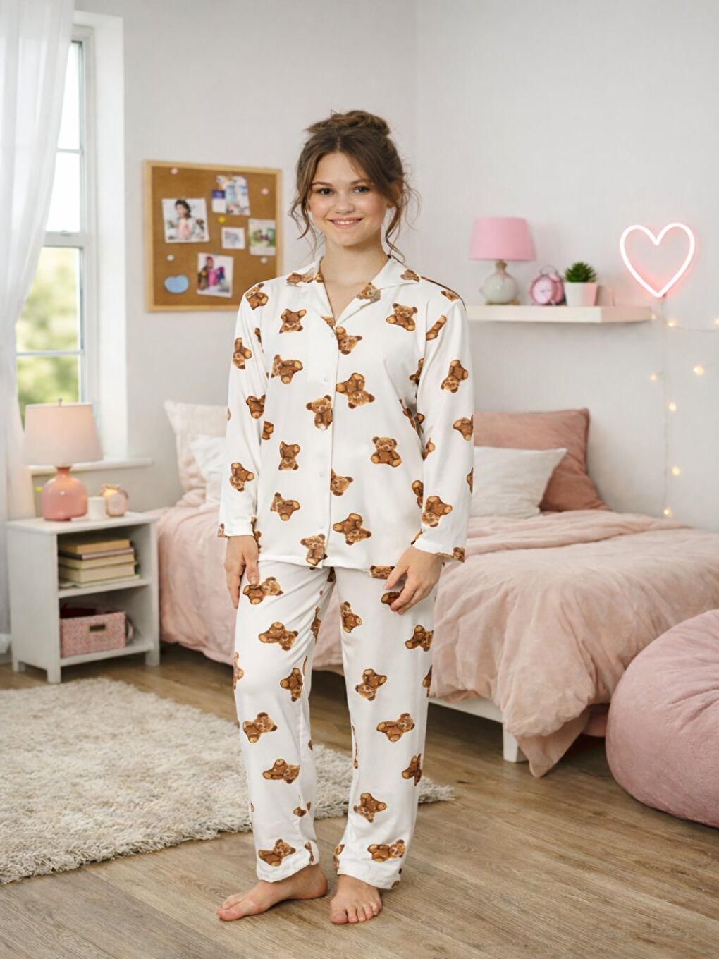 Ekru Kadın Ayıcık Desenli Kaliteli Milan Kumaş Gömlek Yaka Düğmeli Yumuşak Tuşe Pijama Takımı-2
